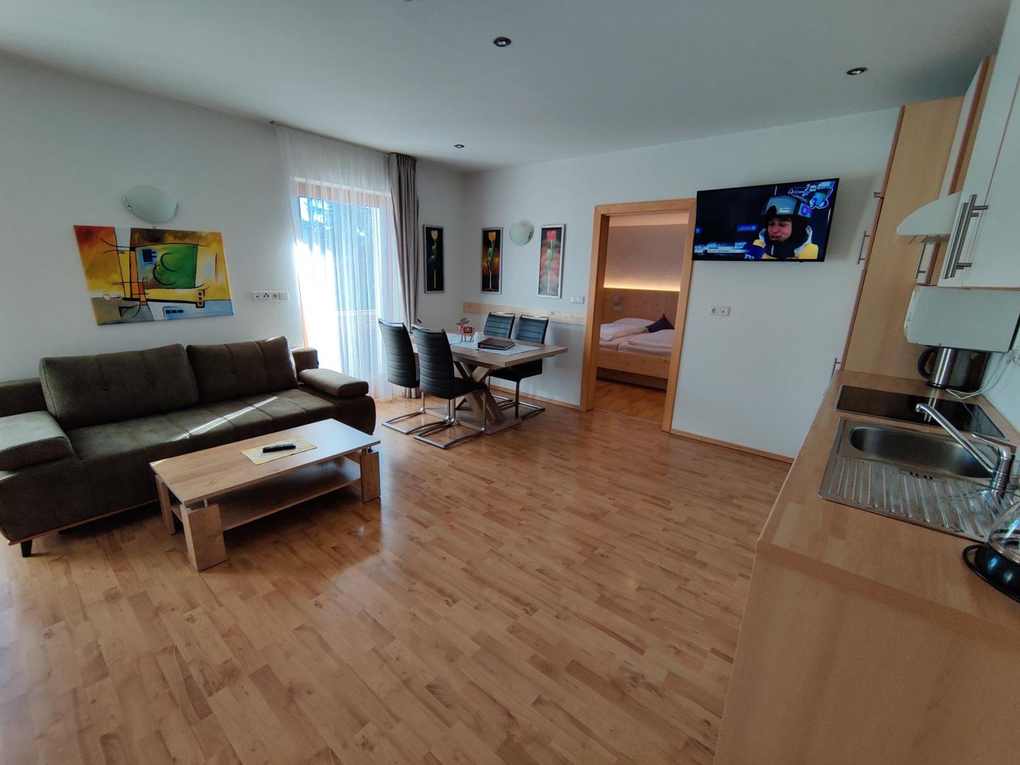 Klementhof 3*